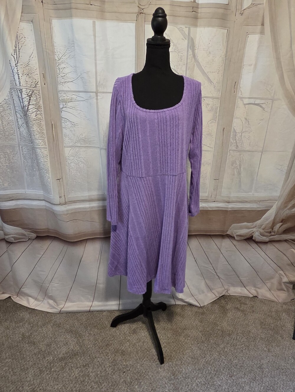 Purple Ribbed Long-Sleeve Scoop Neck Dress